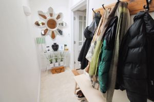 Porch- click for photo gallery